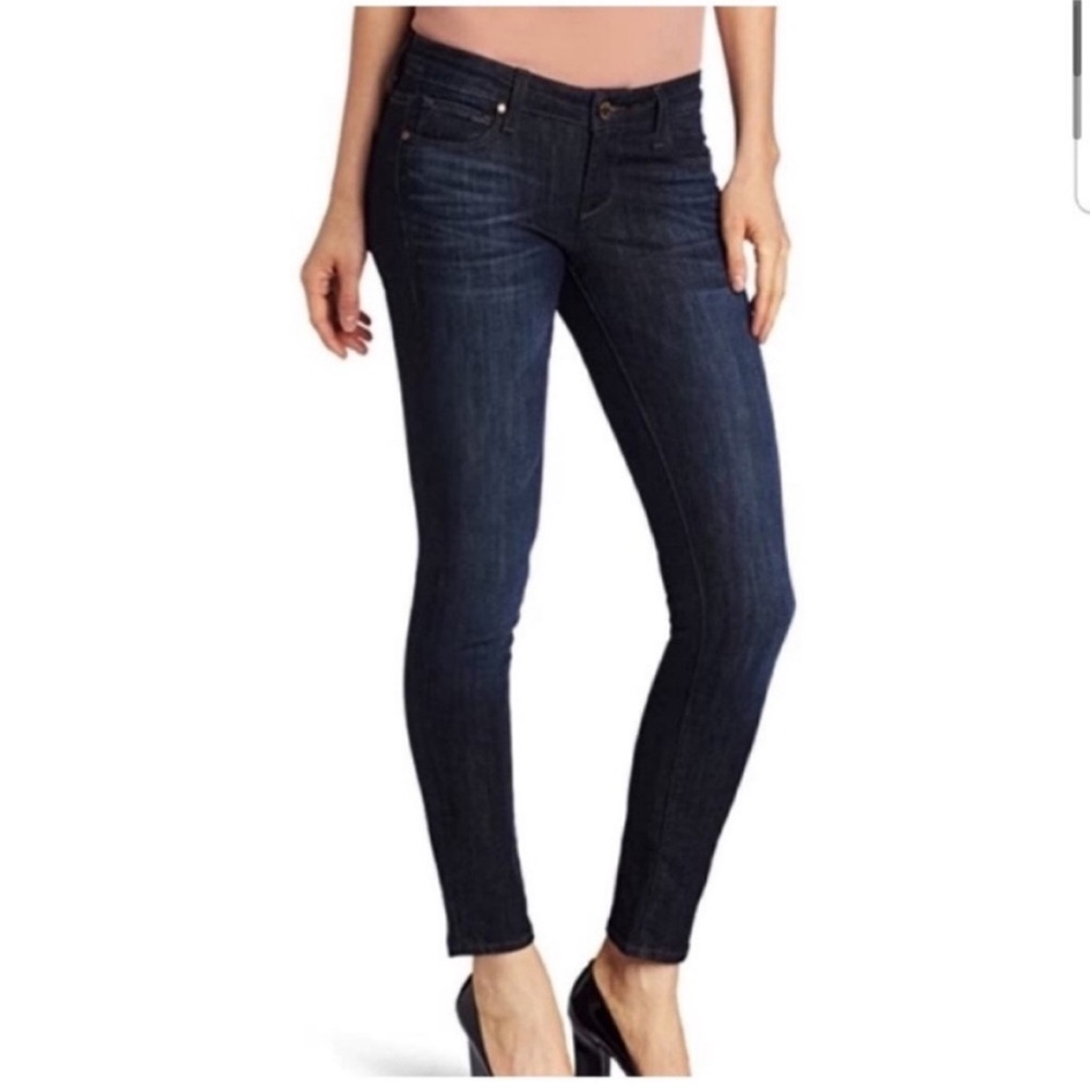 Paige Jeans Skyline Ankle Peg dark blue size 26